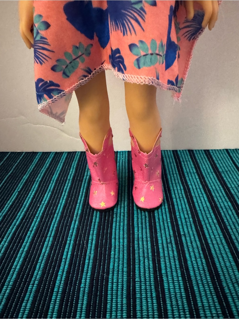 American Girl Doll  14” Wellie Wishers ~Camille~  Blonde Hair Blue Eyes #2 Dress - Picture 3 of 9